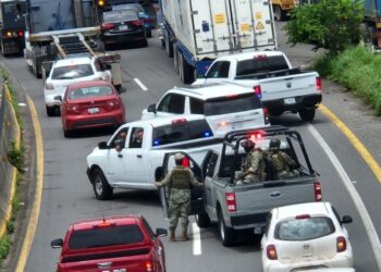 Le mienten a Claudia Sheinbaum; el caos vial en Manzanillo es siempre, no sólo horas pico