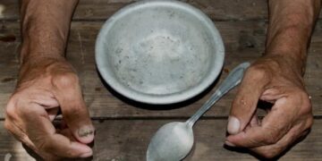 México desigual: pobres ganan 85 pesos diarios; otros más de 2 mil pesos